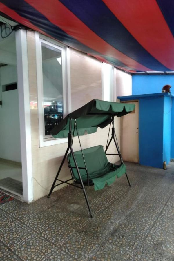 Spot On 90538 Wisma Dewi Syariah Jakarta Luaran gambar
